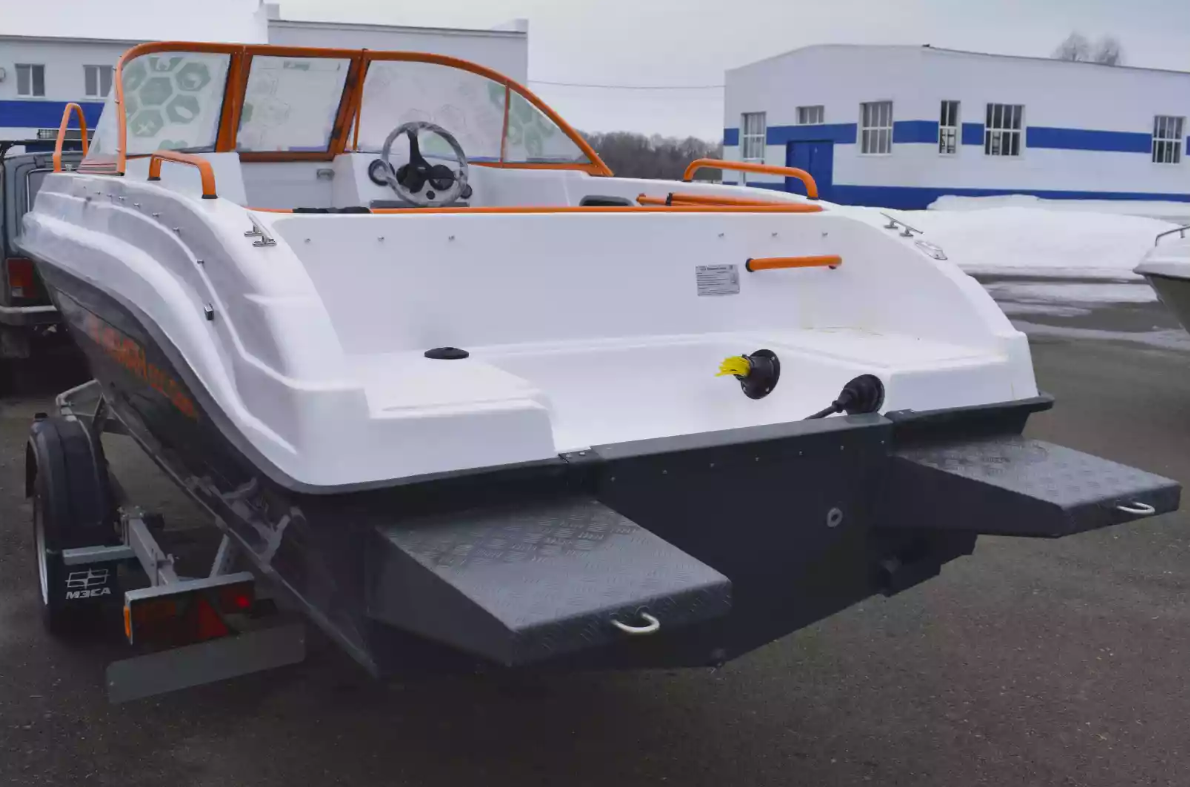 Комбинированный катер Neman-500 Open в Назрани