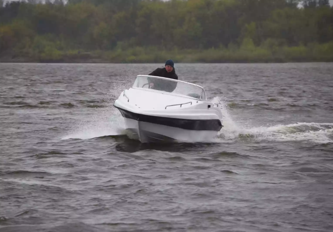 Стеклопластиковый катер Neman-500 Р в Назрани