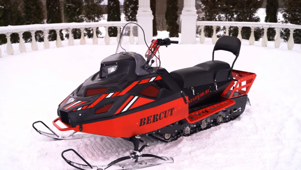Миниснегоход Бурлак Беркут CS 20 л.с. в Назрани
