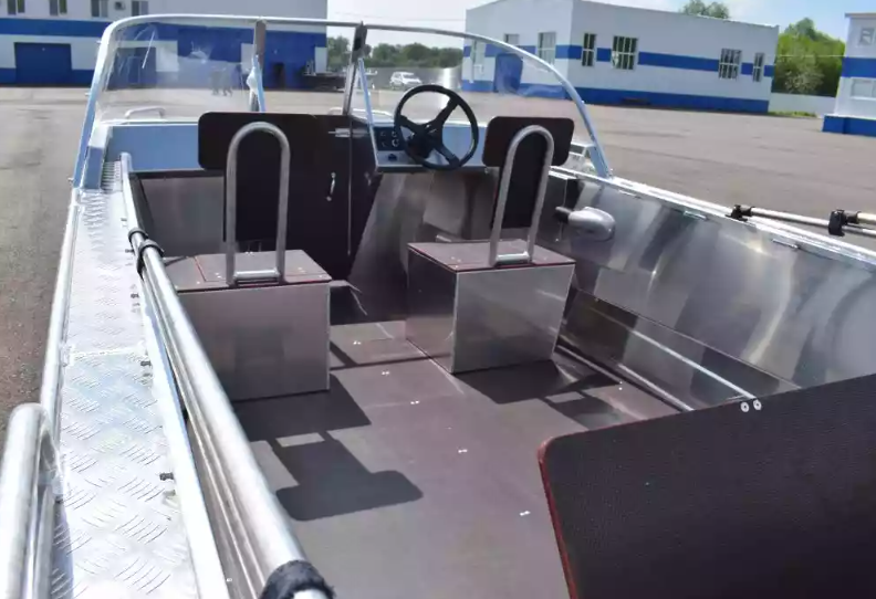 Алюминиевый катер WYATBOAT-550 DCM в Назрани
