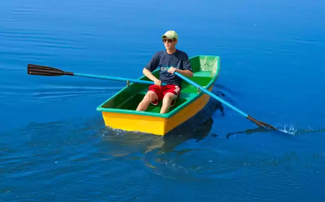 Стеклопластиковая лодка Малютка в Назрани