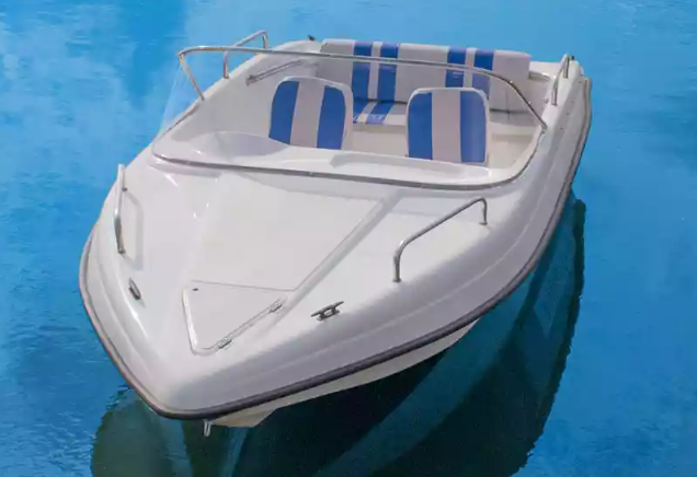 Стеклопластиковый катер Wyatboat-3 У в Назрани