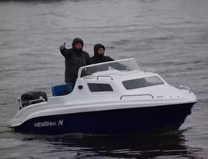 Комбинированный катер Neman-500 с каютой в Назрани
