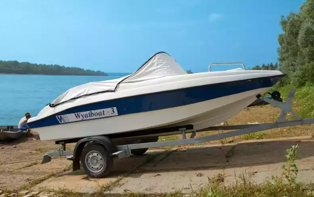 Стеклопластиковый катер Wyatboat-3 (c рундуками) в Назрани