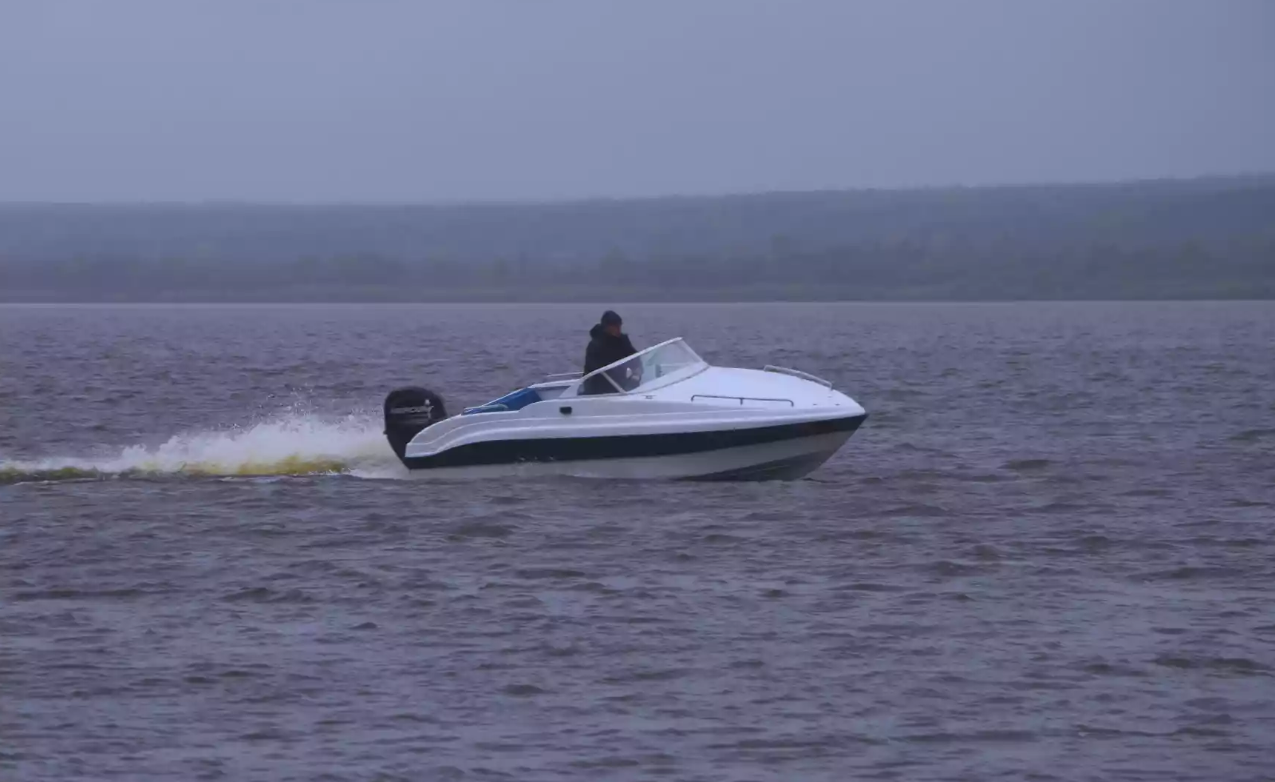 Стеклопластиковый катер Neman-500 Р в Назрани