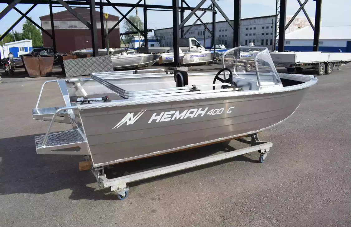 Алюминиевая лодка Неман-400 С в Назрани