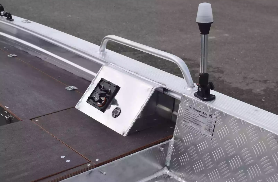Алюминиевая лодка Wyatboat-390РМ в Назрани