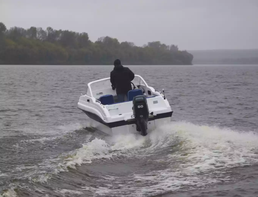 Стеклопластиковый катер Neman-500 Р в Назрани