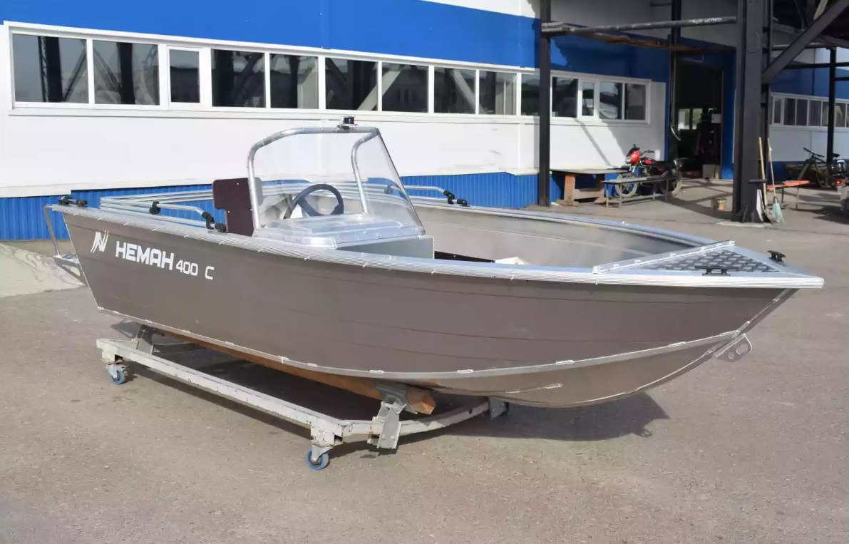 Алюминиевый катер Неман-400 С в Назрани
