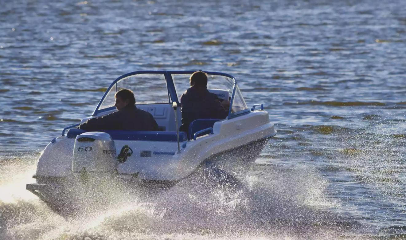 Комбинированный катер Neman-450 Open в Назрани