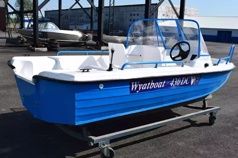 Комбинированный катер Wyatboat-430 DC в Назрани