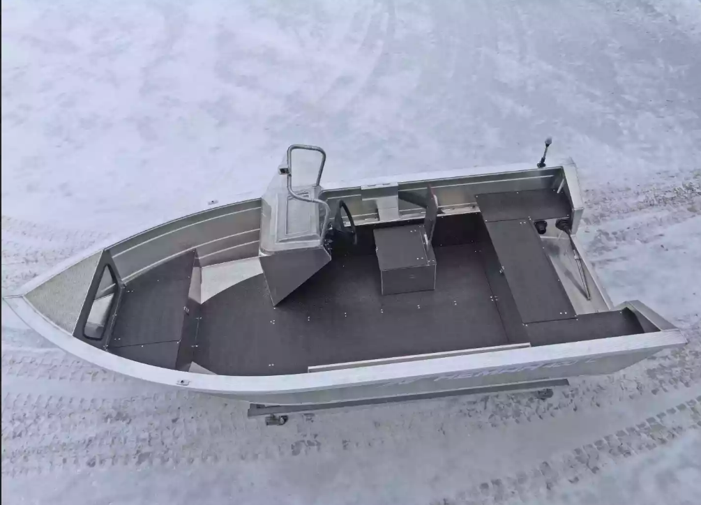 Алюминиевая лодка Неман-400 С в Назрани