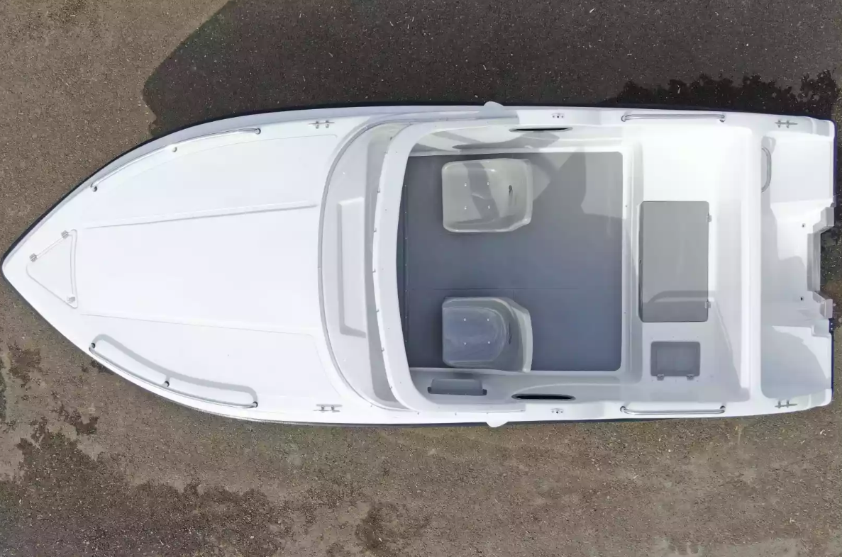 Комбинированный катер Neman-500 P в Назрани