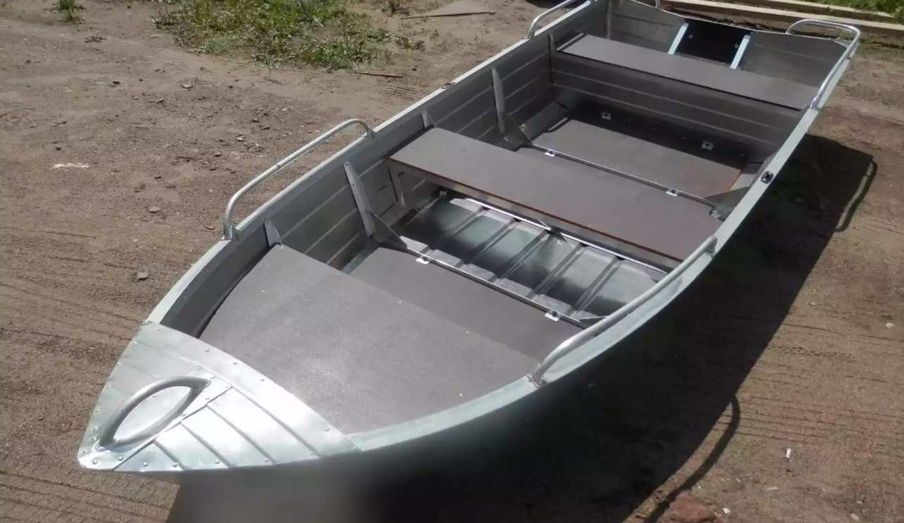 Алюминиевая лодка Вятка-Профи 32 в Назрани