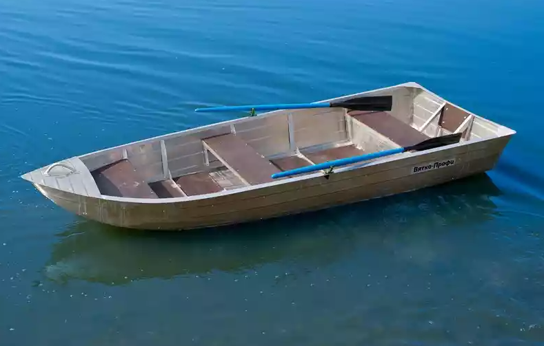 Алюминиевая лодка Вятка-Профи 32 в Назрани