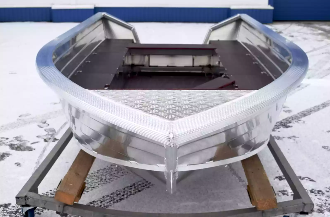 Алюминиевая лодка Неман-400 в Назрани