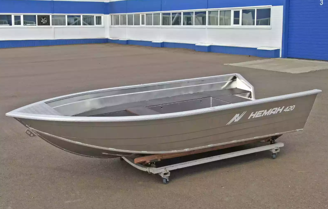 Алюминиевая лодка  Неман-420 в Назрани