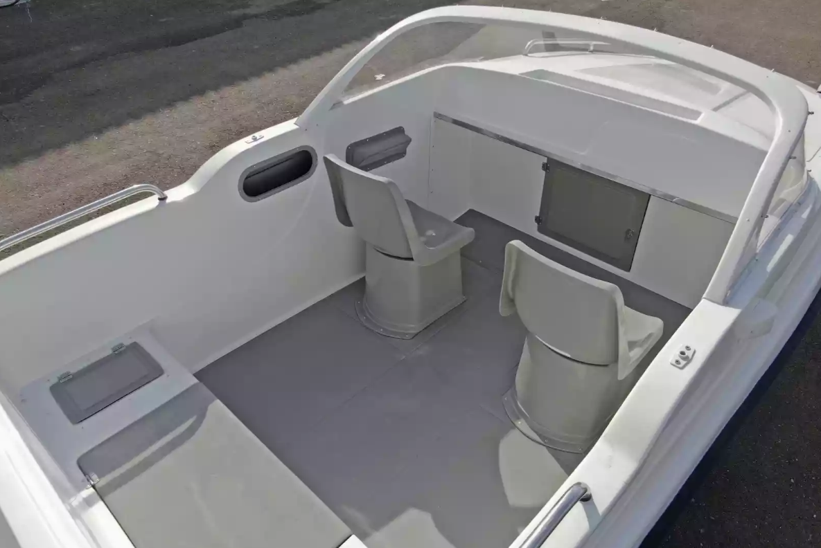 Комбинированный катер Neman-500 P в Назрани