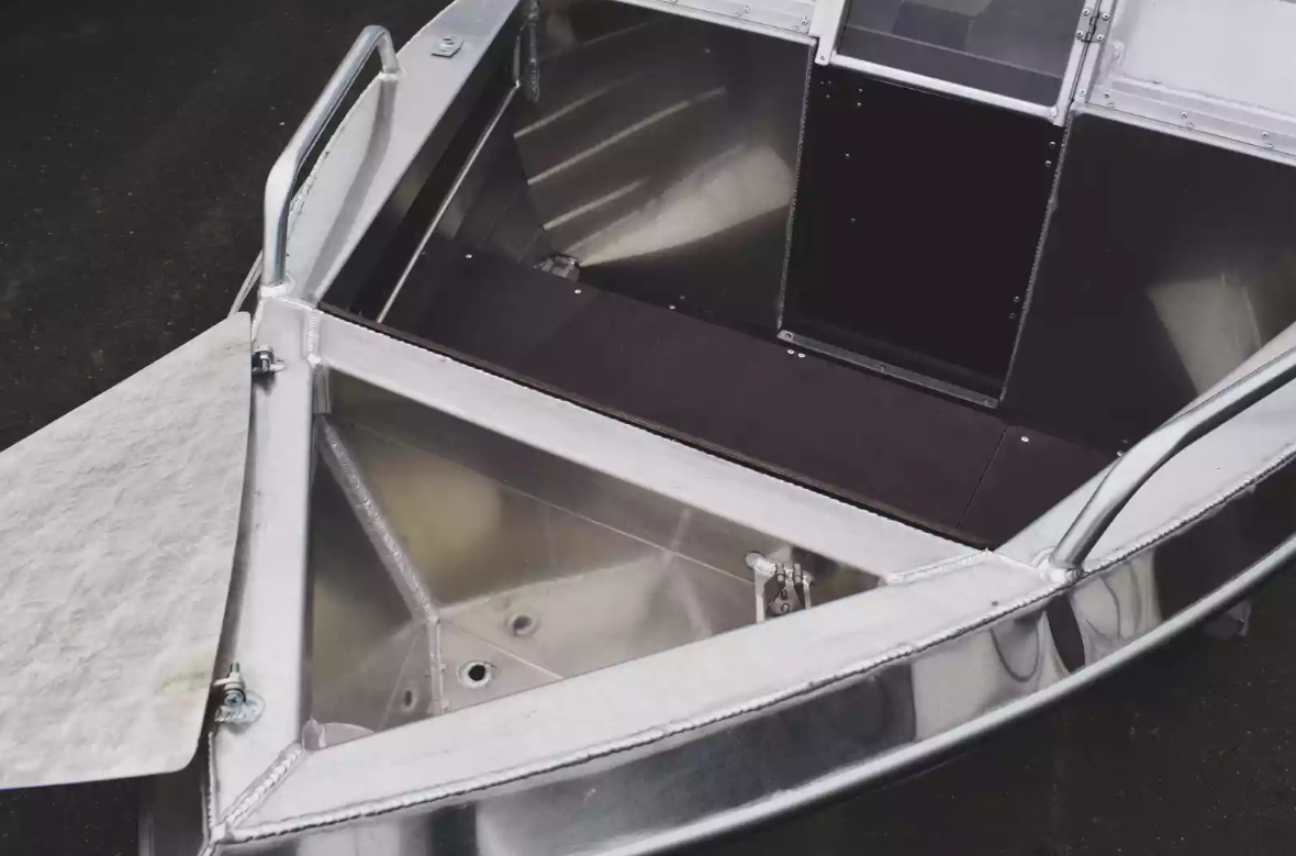 Алюминиевый катер Neman-400 DC в Назрани