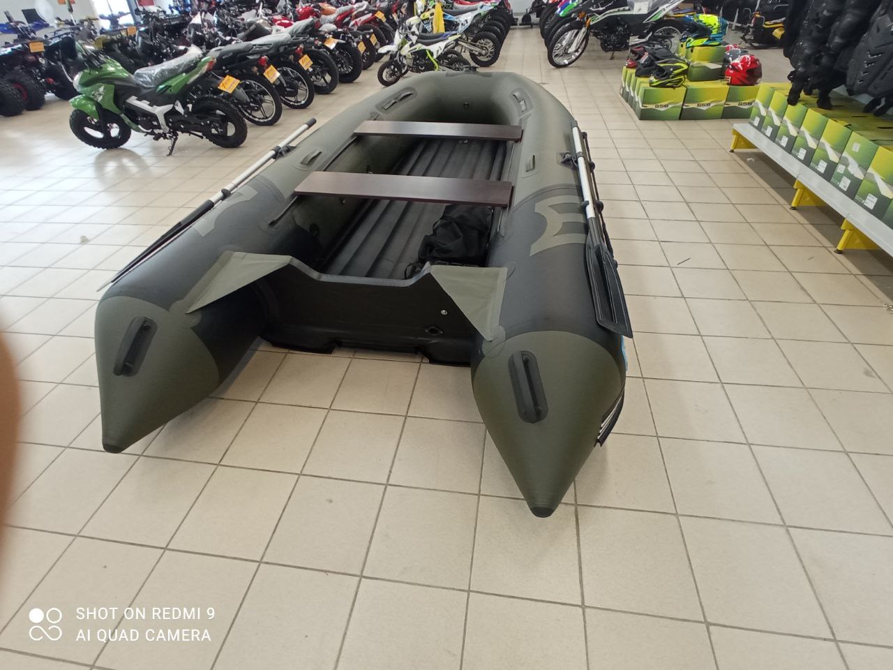 Лодка MISHIMO RIVER JET 400 под водомет в Назрани