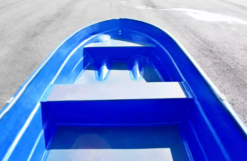 Стеклопластиковая лодка Neman-340 (тримаран) в Назрани