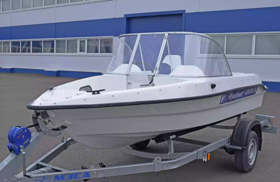 Стеклопластиковый катер Wyatboat-430DCМ (килевая) в Назрани