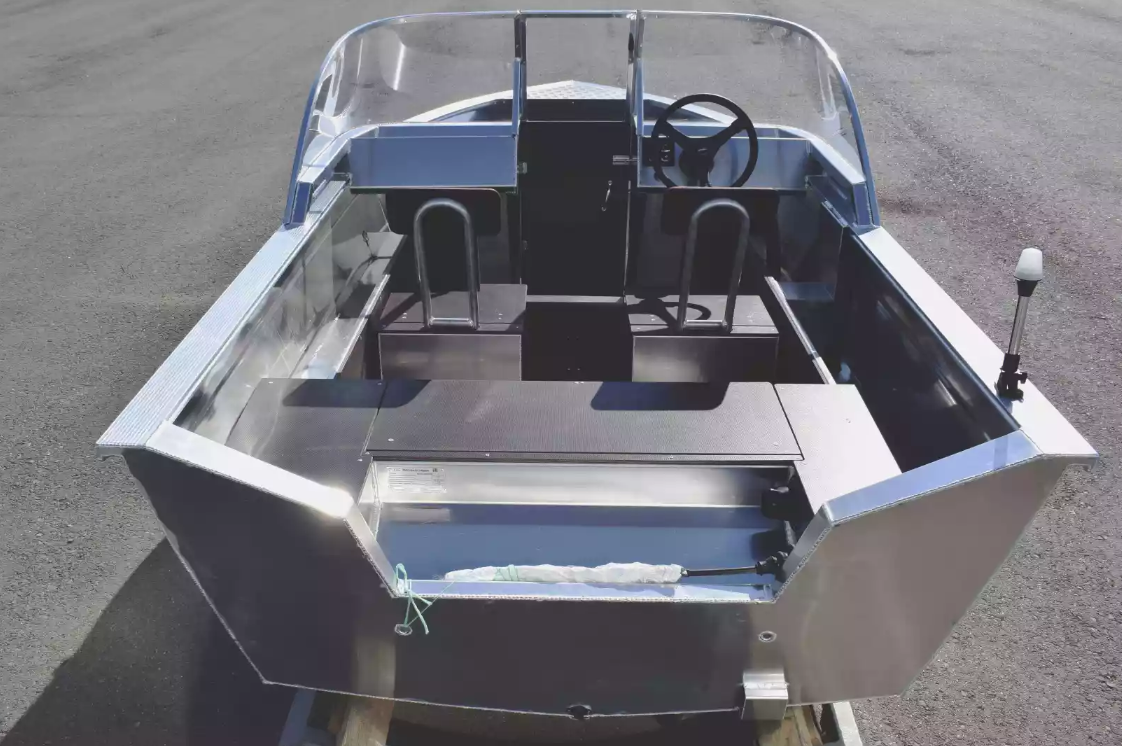 Алюминиевая лодка  Неман-400 DCM в Назрани