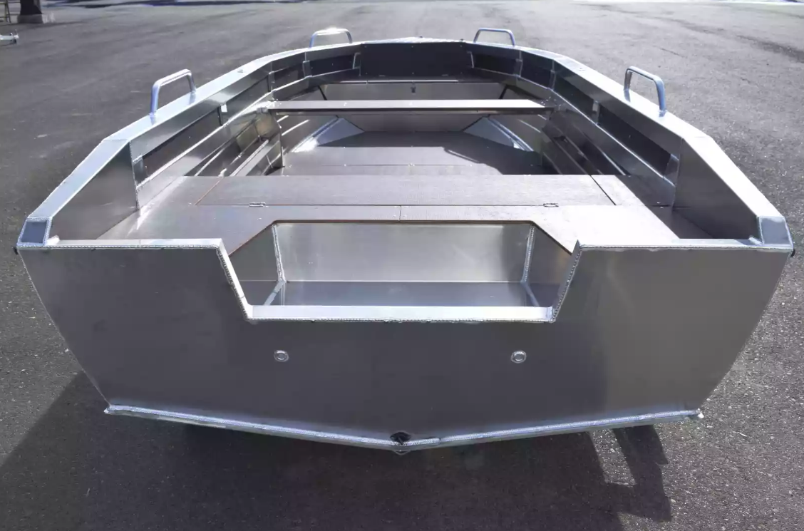 Алюминиевая лодка  Неман-480 Р в Назрани