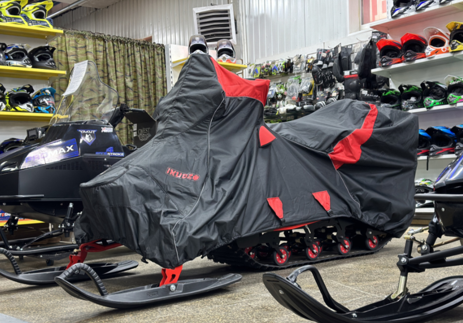 Чехол транспорт. снегохода IKUDZO HUNTER черно-красный Оксфорд ПРЕМИУМ качества с лого IKUDZO в Назрани