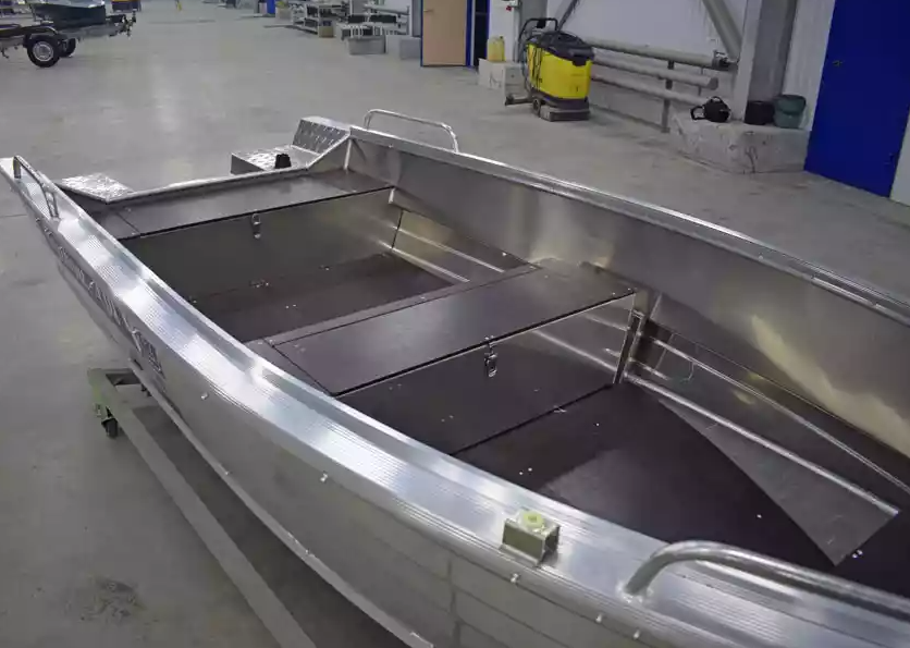 Алюминиевая лодка  Wyatboat-430 Р в Назрани