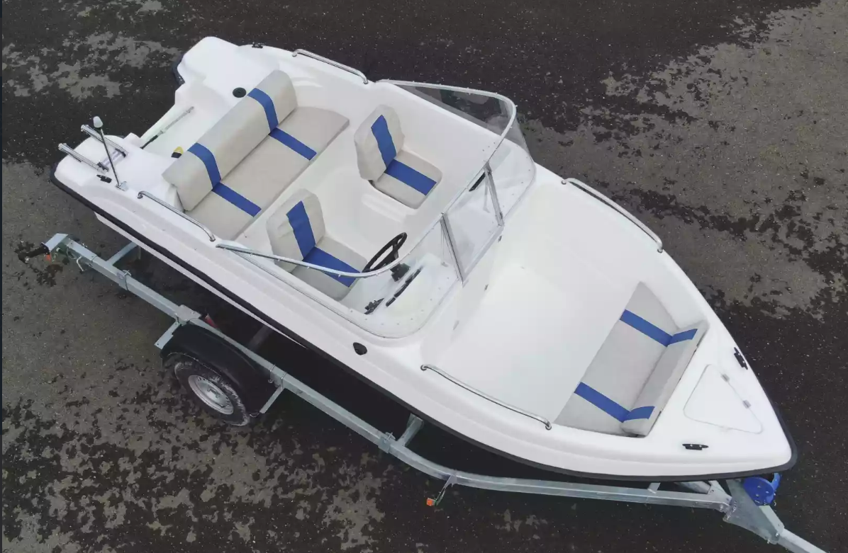 Стеклопластиковый катер Wyatboat-3 DC Open в Назрани