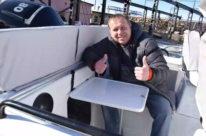 Комбинированный катер Neman-500 с каютой в Назрани