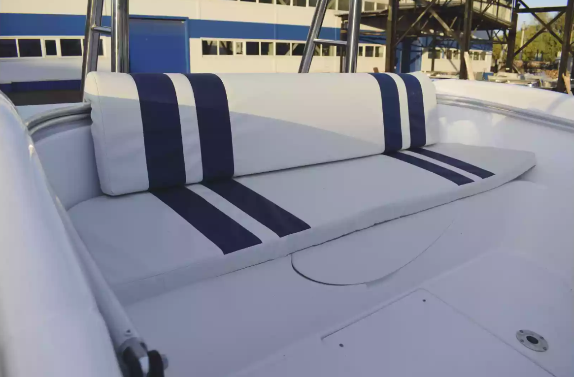 Комбинированный катер Neman-530 с каютой в Назрани