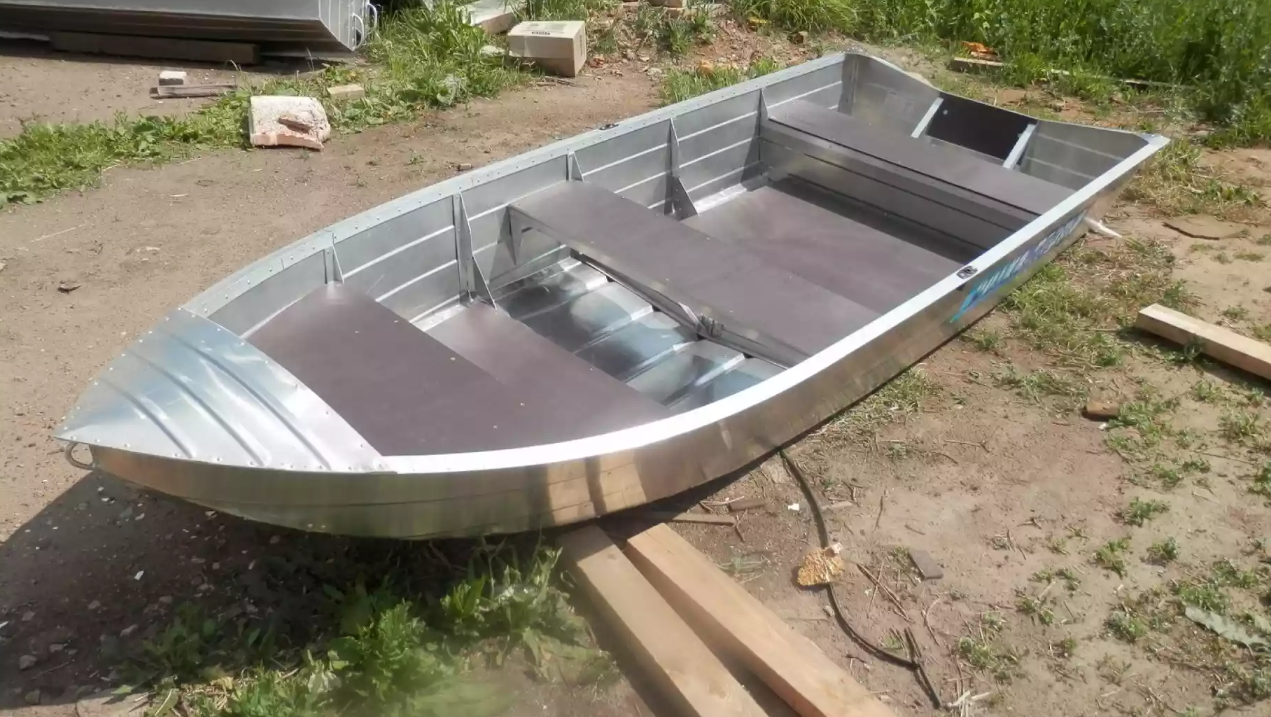 Алюминиевая лодка Вятка-Профи 32 в Назрани