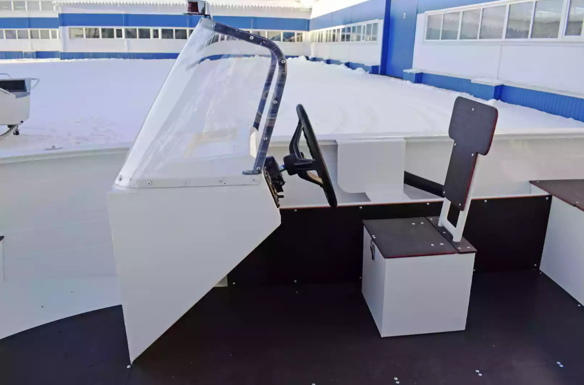 Алюминиевый катер Неман-400 С в Назрани