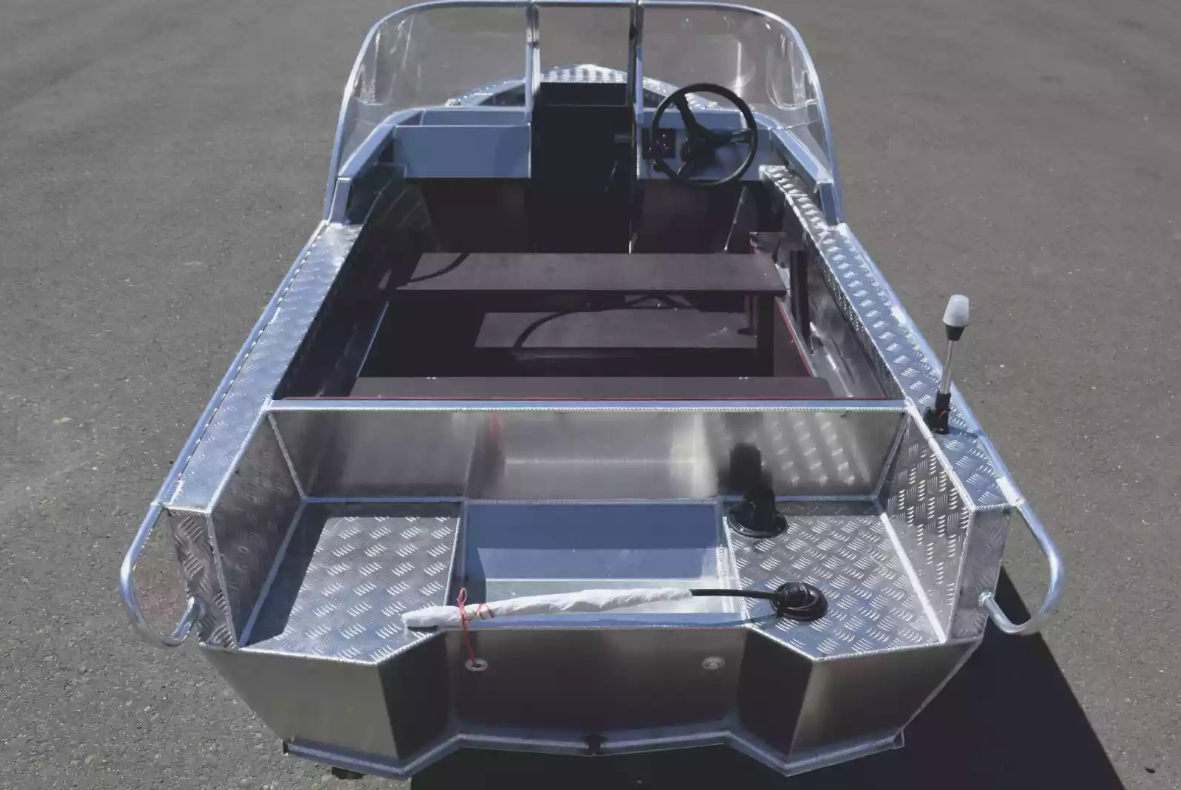 Алюминиевый катер Wyatboat-390 DCM в Назрани