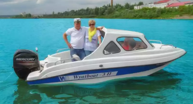 Стеклопластиковый катер Wyatboat-3 П (полурубка) в Назрани