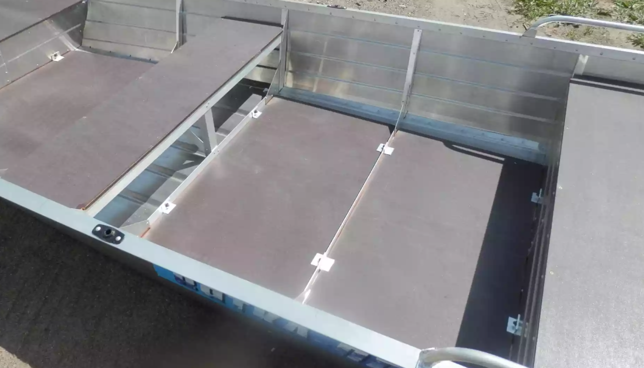 Алюминиевая лодка Вятка-Профи 32 в Назрани