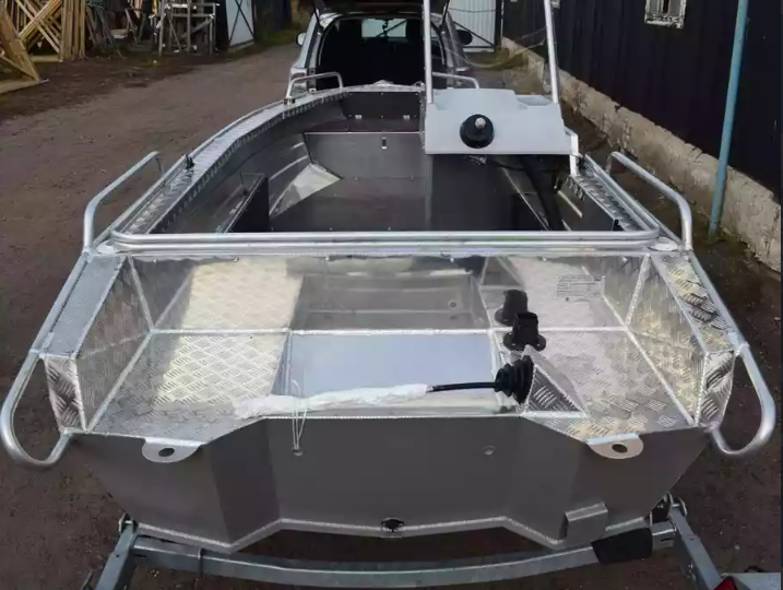 Алюминиевый катер Wyatboat-390 C в Назрани