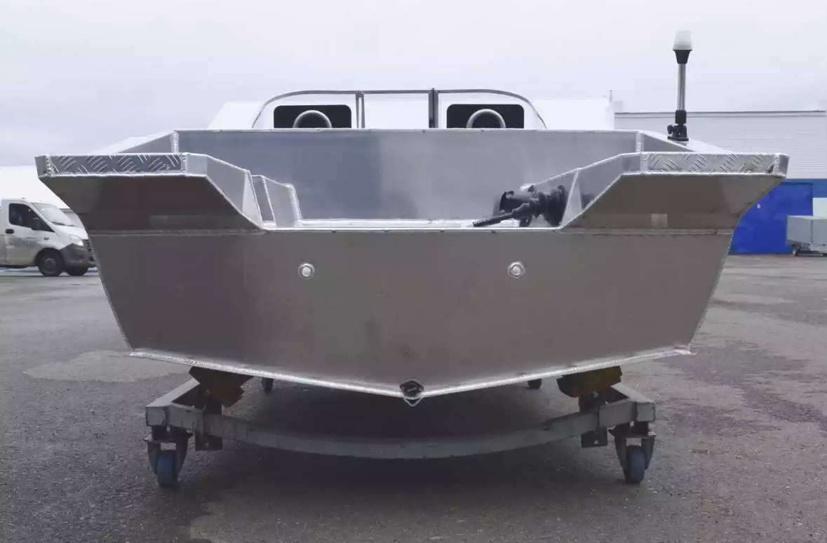 Алюминиевый катер Neman-400 PRO в Назрани