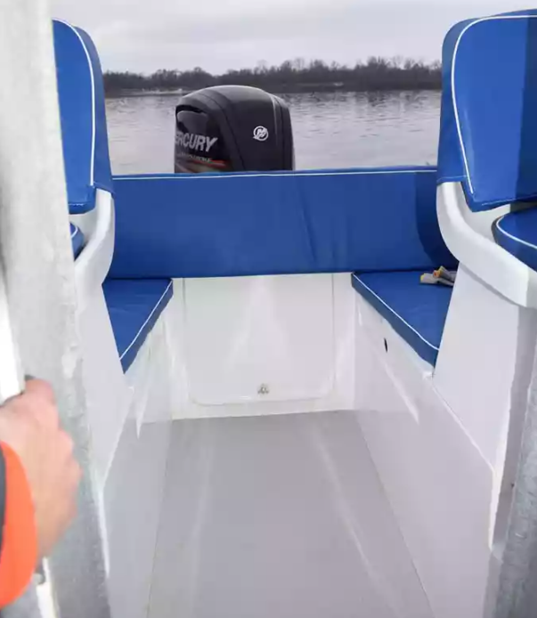 Комбинированный катер Neman-500 с каютой в Назрани