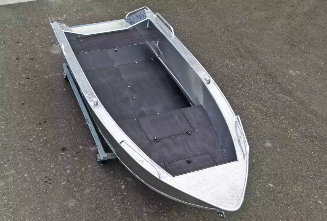 Алюминиевая лодка  Wyatboat-430М FISH в Назрани