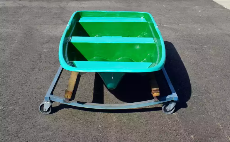 Стеклопластиковая лодка Старт (тримаран) в Назрани