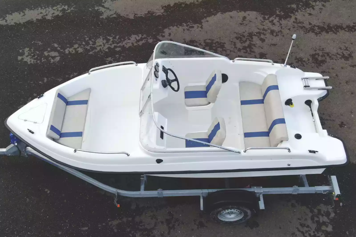 Стеклопластиковый катер Wyatboat-3 DC Open в Назрани