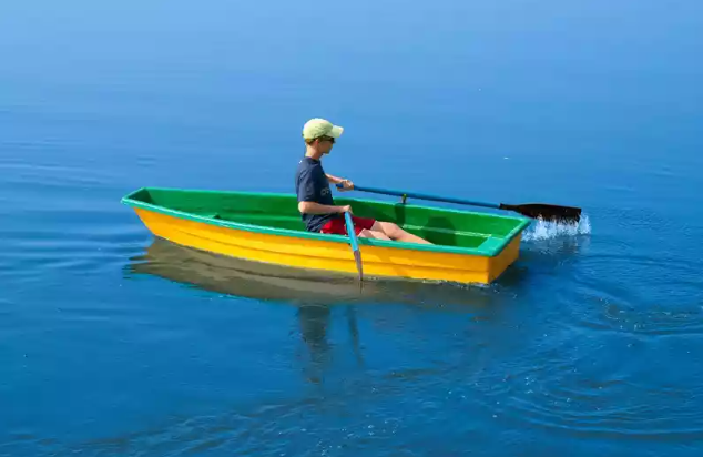 Стеклопластиковая лодка Малютка в Назрани