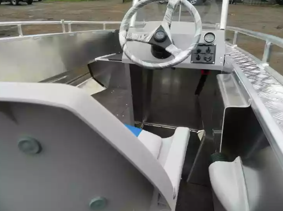 Алюминиевый катер Wyatboat-490 C в Назрани