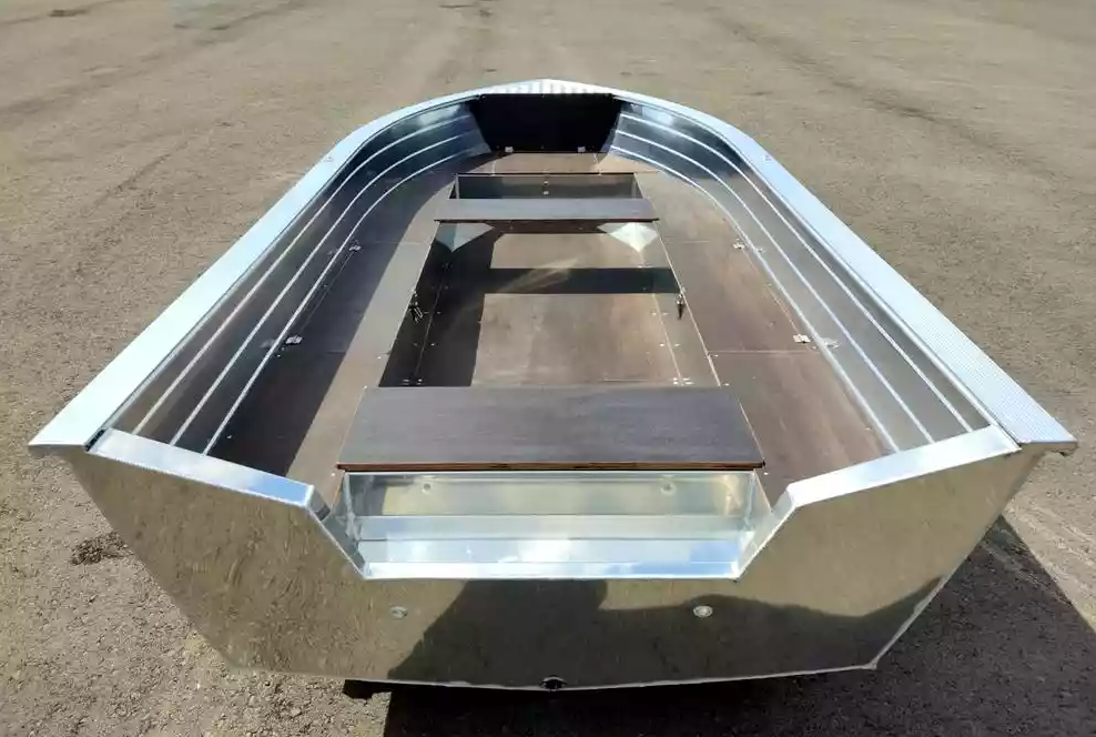 Алюминиевая лодка Неман-400 в Назрани