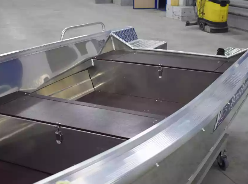 Алюминиевая лодка  Wyatboat-430 Р в Назрани