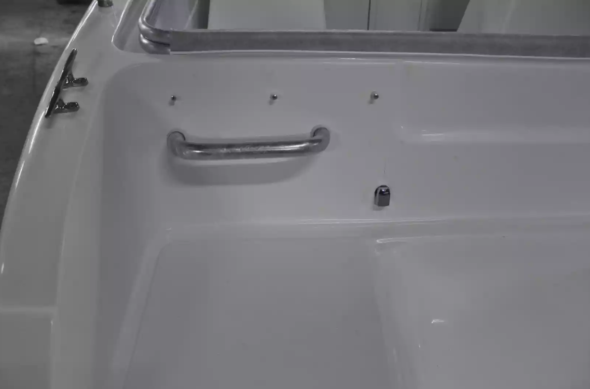 Стеклопластиковый катер Neman-500 в Назрани