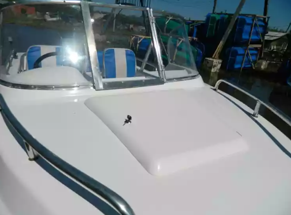 Стеклопластиковый катер Wyatboat-430 M (тримаран) в Назрани